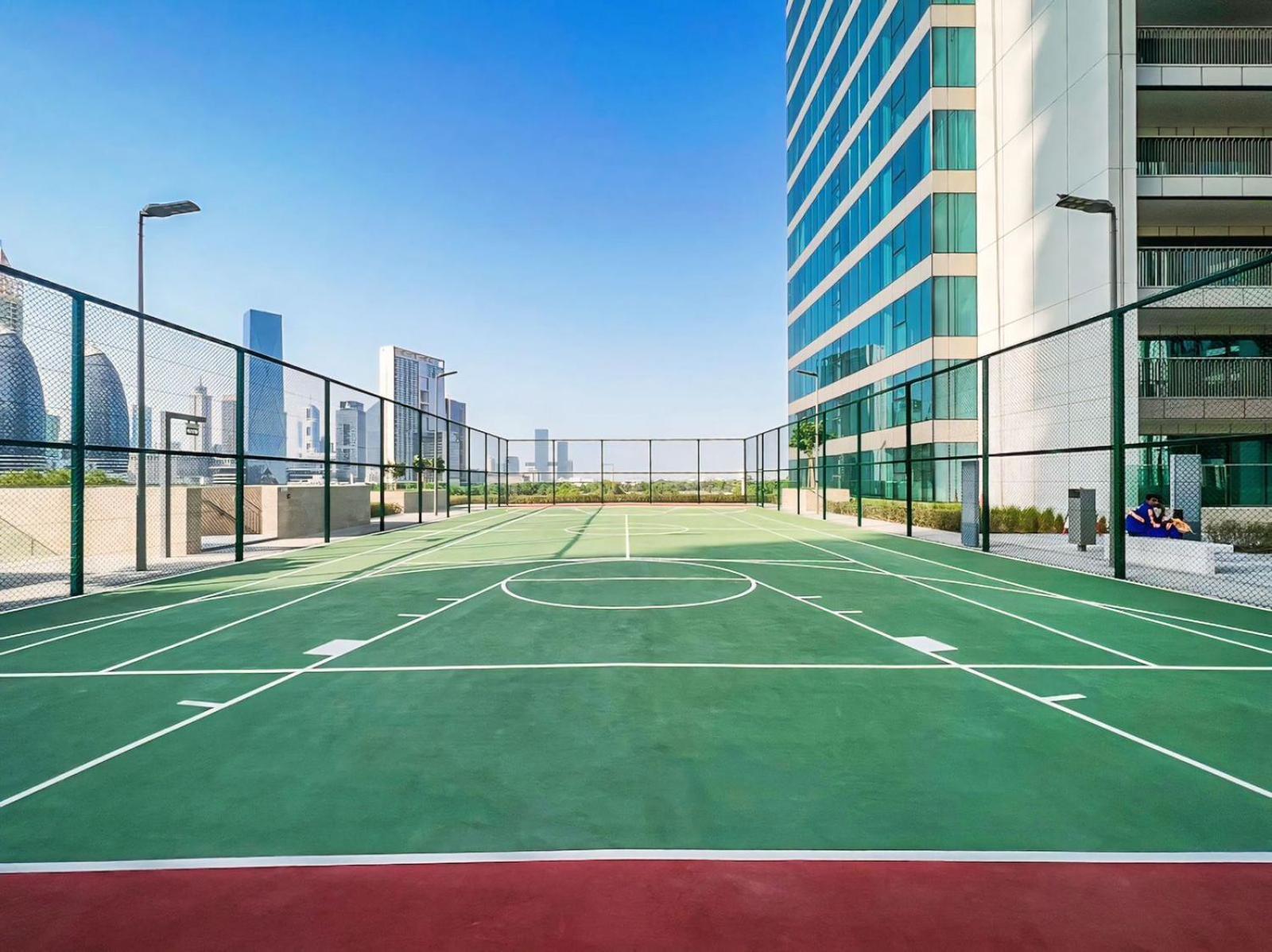 Mall Connection - Burj Views - Turf Balcony Apartment