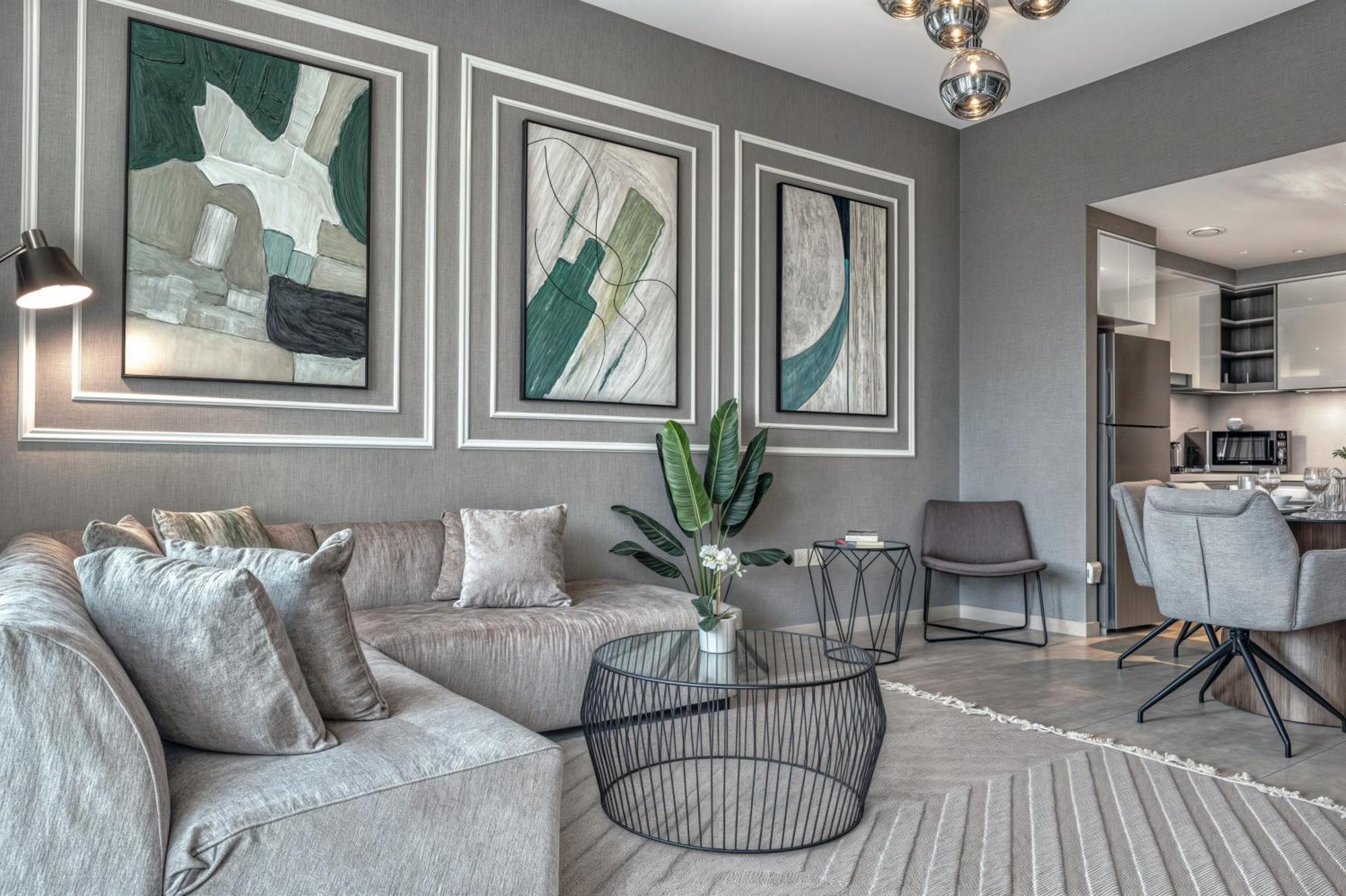Mall Connection - Burj Views - Turf Balcony Apartment Dubai